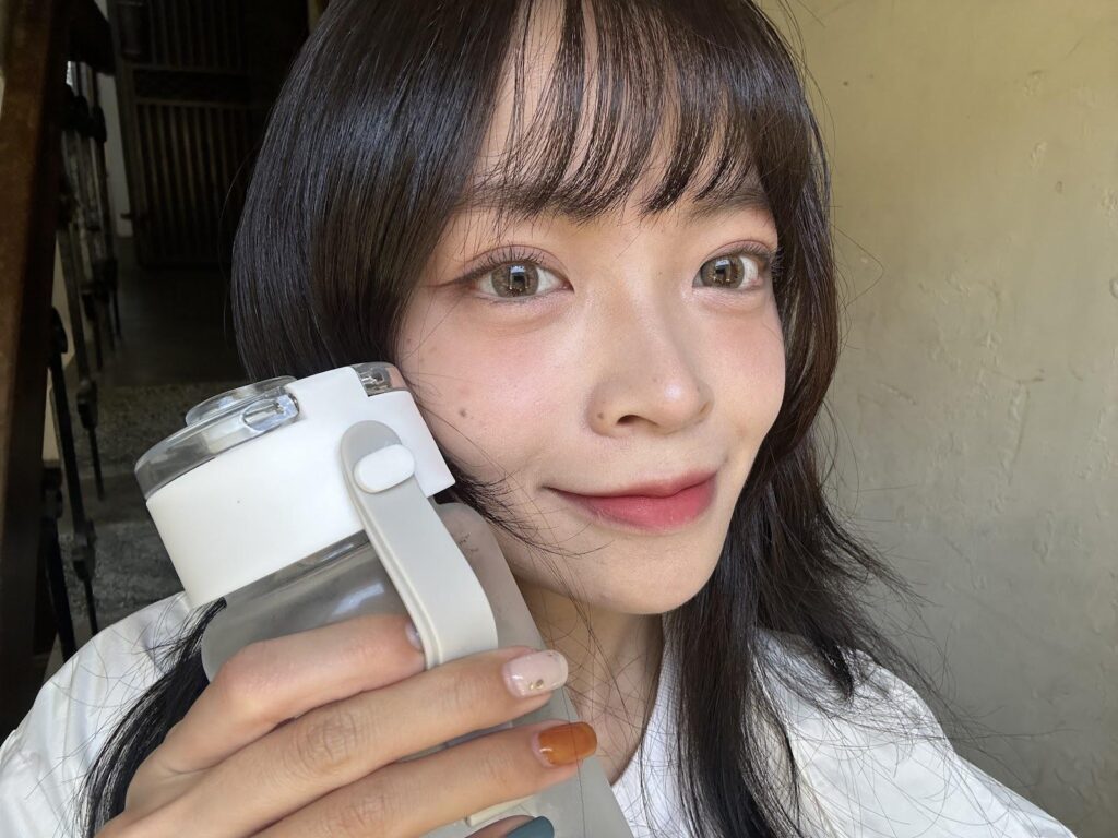 素人吳育昕生活照